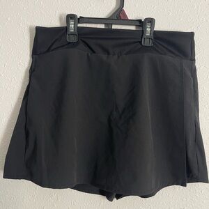 Avia Women's Black Skorts